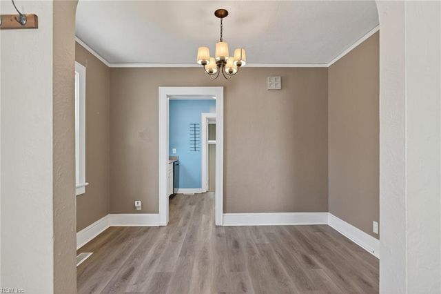 3814 Essex CIR, Norfolk, VA 23513