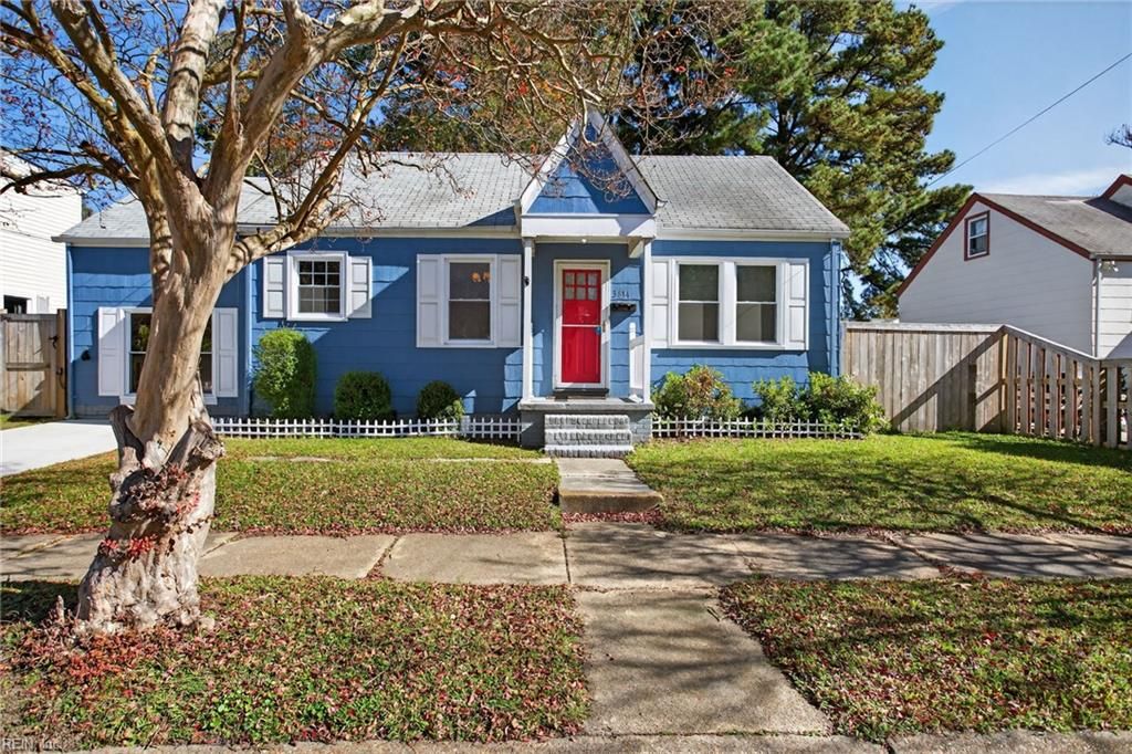 3814 Essex CIR, Norfolk, VA 23513