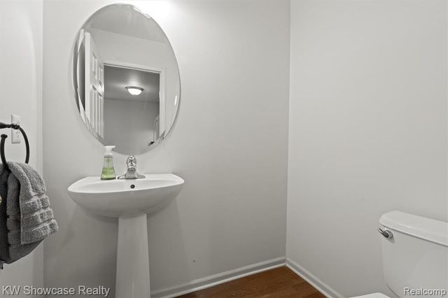 614 Napa Valley Drive 11, Milford, MI 48381