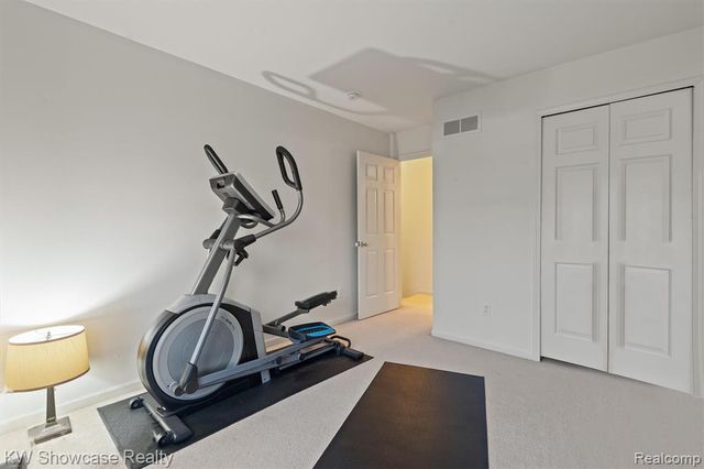 614 Napa Valley Drive 11, Milford, MI 48381