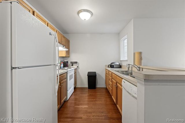 614 Napa Valley Drive 11, Milford, MI 48381