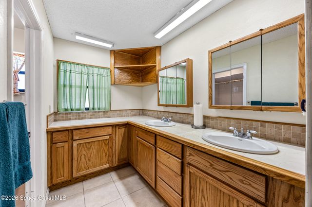 4651 N Friday Circle, Cocoa, FL 32926