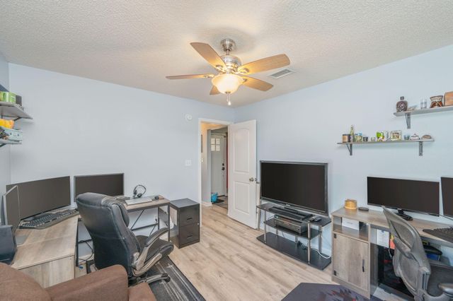 953 Pacific Silver Court, Fort Walton Beach, FL 32547