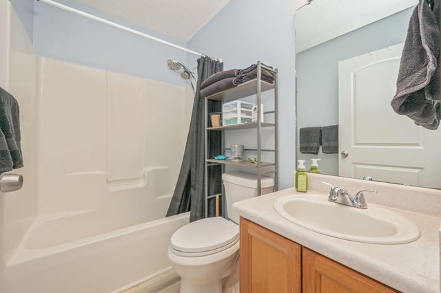 953 Pacific Silver Court, Fort Walton Beach, FL 32547