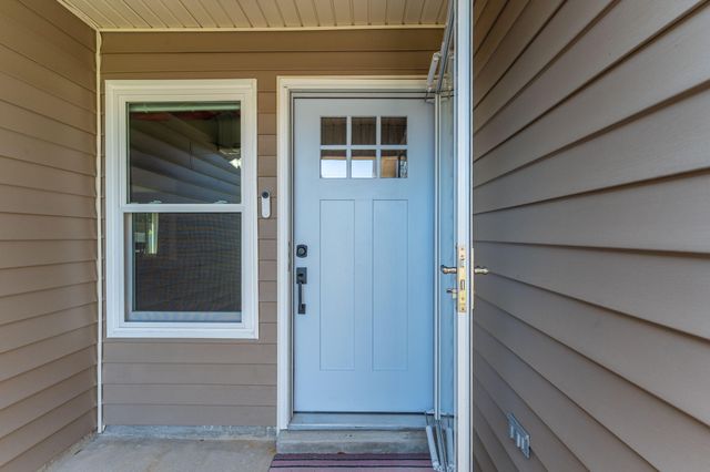 953 Pacific Silver Court, Fort Walton Beach, FL 32547