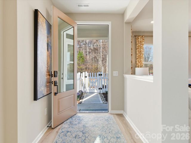 5313 Hubble Drive, Charlotte, NC 28216