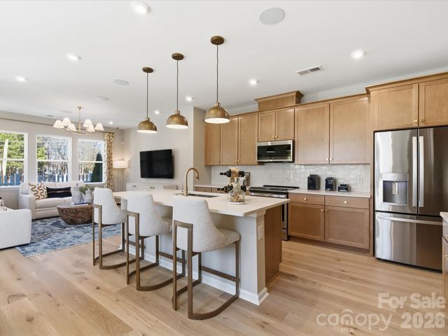 5313 Hubble Drive, Charlotte, NC 28216