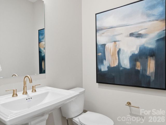 5313 Hubble Drive, Charlotte, NC 28216