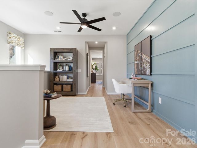 5313 Hubble Drive, Charlotte, NC 28216