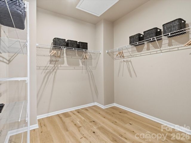 5313 Hubble Drive, Charlotte, NC 28216