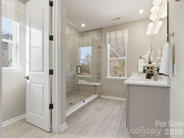 5313 Hubble Drive, Charlotte, NC 28216