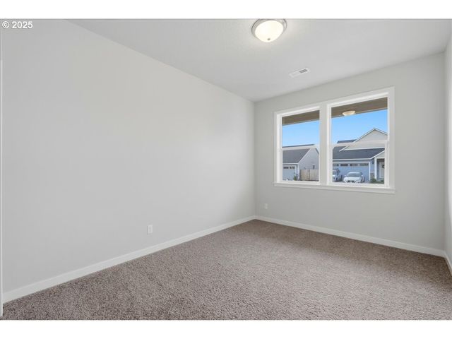 405 S Cedar St, Yamhill, OR 97148