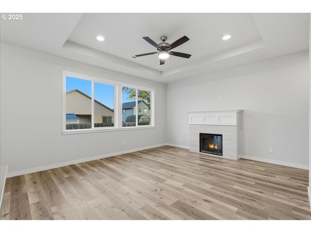 405 S Cedar St, Yamhill, OR 97148