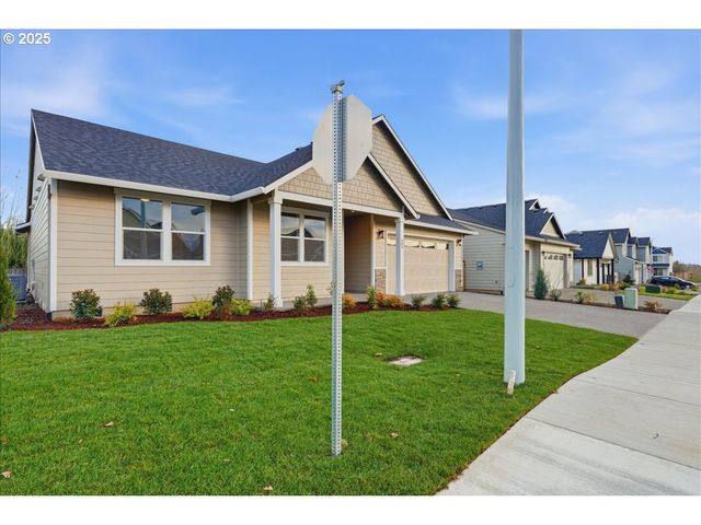 405 S Cedar St, Yamhill, OR 97148