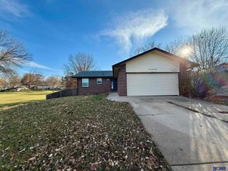 3815 Sweetbriar Lane, Lincoln, NE 68516