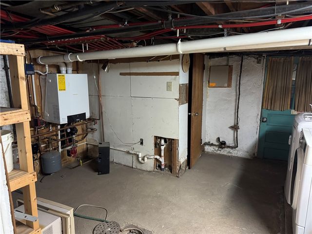 6214 Huntress St, East Liberty, PA 15206