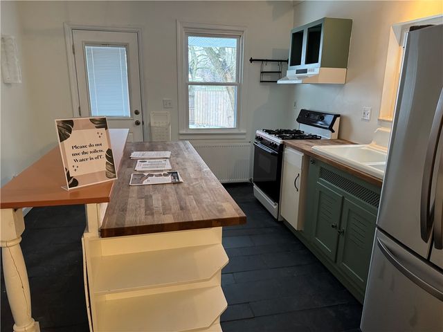 6214 Huntress St, East Liberty, PA 15206