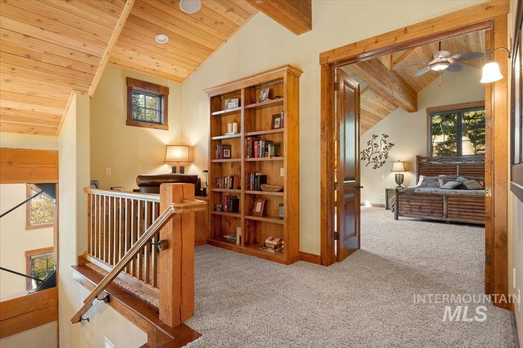 516 Whitewater Dr, Donnelly, ID 83615 photo 16