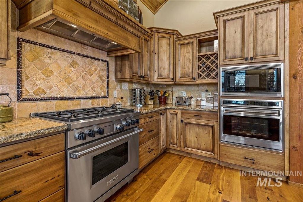 516 Whitewater Dr, Donnelly, ID 83615 photo 6