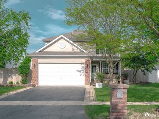 424 Grape Vine Trail, Oswego, IL 60543