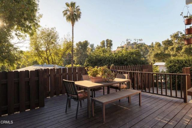 9900 Sunland Boulevard, Los Angeles, CA 91040