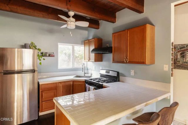 9900 Sunland Boulevard, Los Angeles, CA 91040