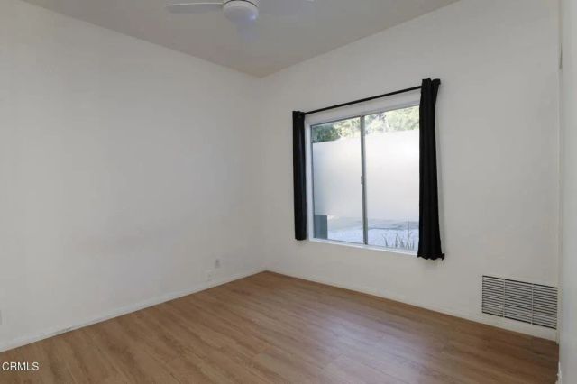 9900 Sunland Boulevard, Los Angeles, CA 91040