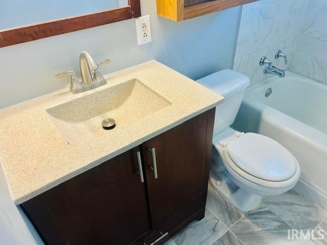 714 W Berkeley Avenue, Evansville, IN 47710