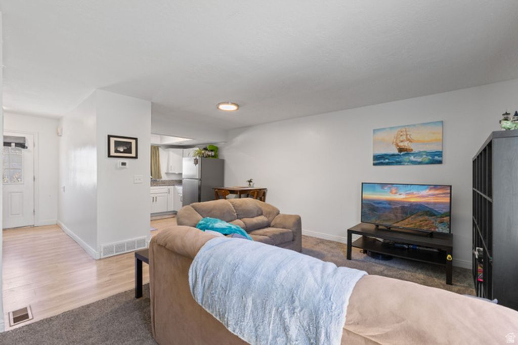 Image 2 of property listing at 1325 S LINCOLN AVE ST #70, Ogden, UT 84404