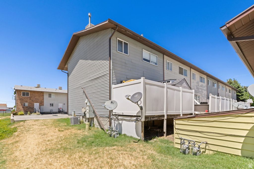 Image 23 of property listing at 1325 S LINCOLN AVE ST #70, Ogden, UT 84404