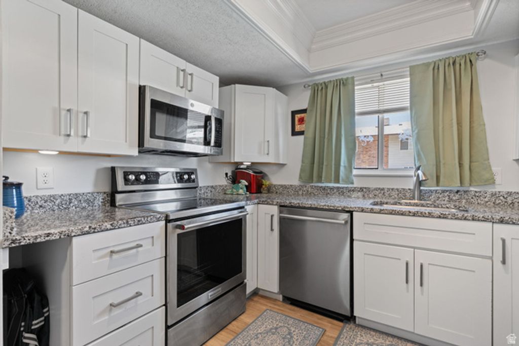 Image 7 of property listing at 1325 S LINCOLN AVE ST #70, Ogden, UT 84404