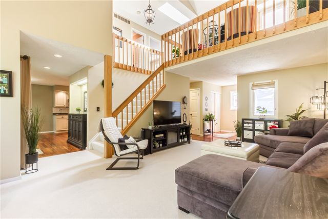 3 Colonial Circle, Perinton, NY 14450