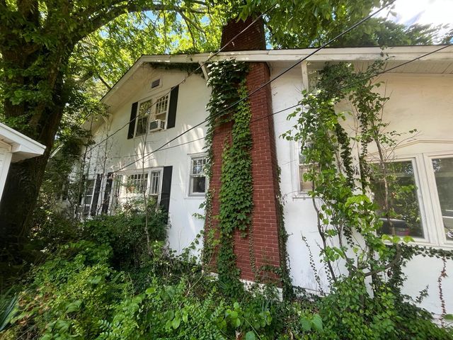 406 Blanton ST, Paris, TN 38242