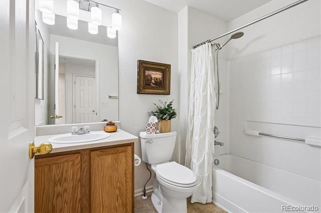 16338 E Otero Avenue, Englewood, CO 80112