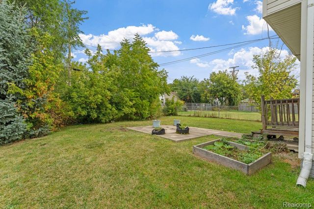 4246 Buchanan Street, Detroit, MI 48210