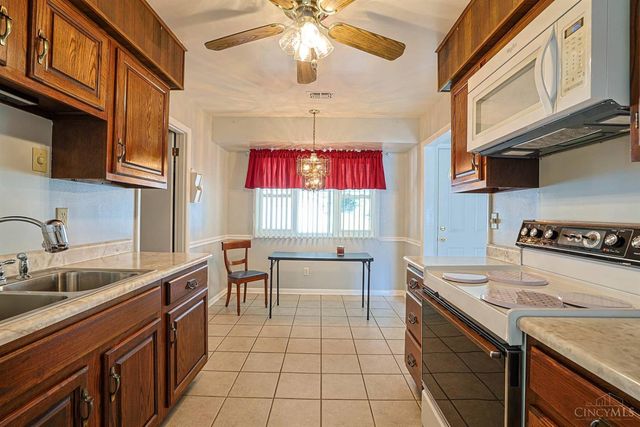942 Mohawk Trail, Milford, OH 45150