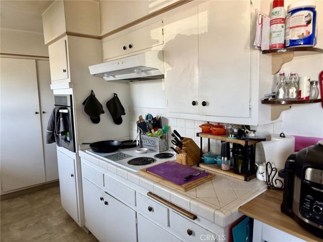 2005 S Stoneman, Alhambra, CA 91801
