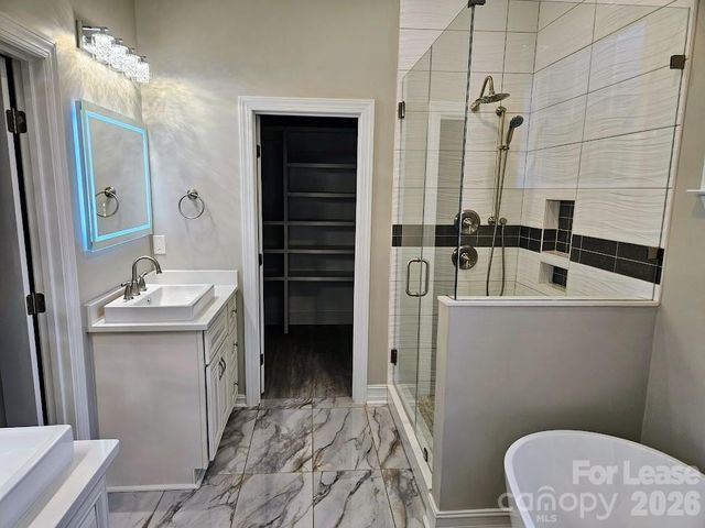 1016 Condon Street, Charlotte, NC 28216