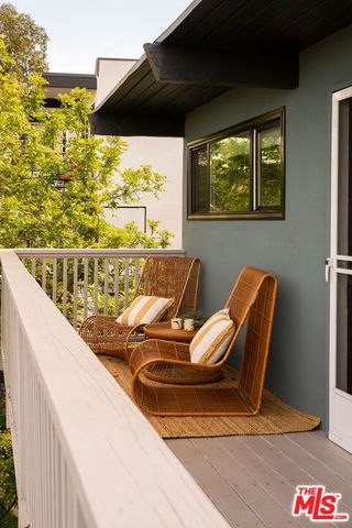 1863 Burnell Drive, Los Angeles, CA 90065