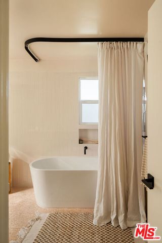 1863 Burnell Drive, Los Angeles, CA 90065