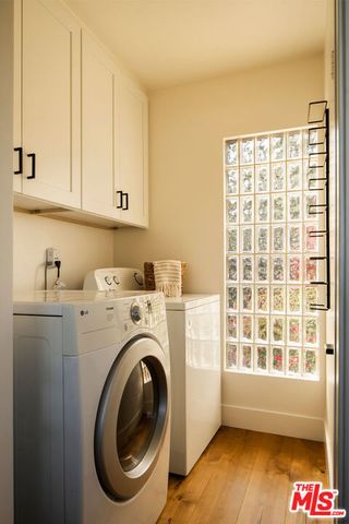 1863 Burnell Drive, Los Angeles, CA 90065