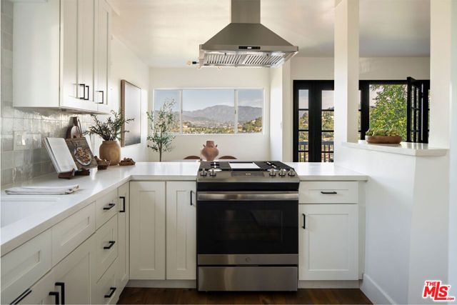 1863 Burnell Drive, Los Angeles, CA 90065