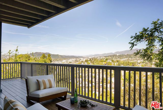 1863 Burnell Drive, Los Angeles, CA 90065