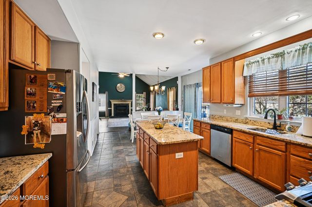 5 Forest View Drive, Bayville, NJ 08721