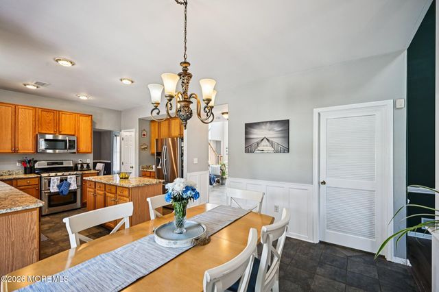 5 Forest View Drive, Bayville, NJ 08721