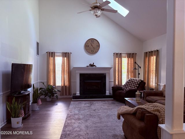 5 Forest View Drive, Bayville, NJ 08721