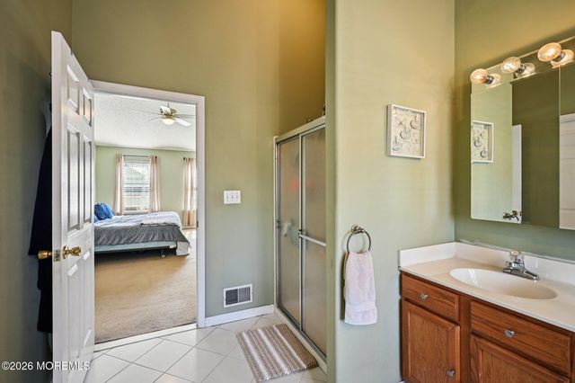 5 Forest View Drive, Bayville, NJ 08721
