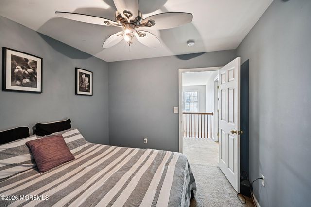 5 Forest View Drive, Bayville, NJ 08721