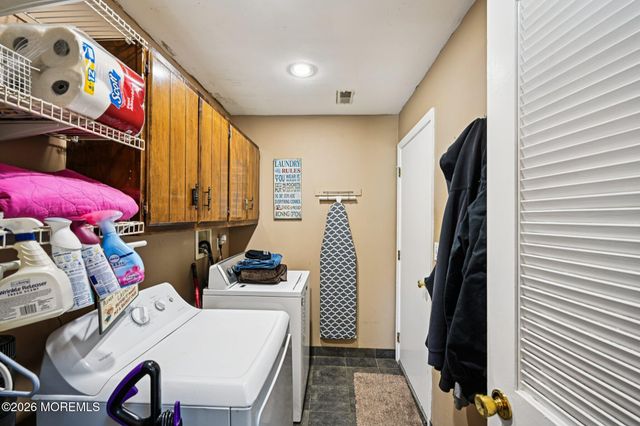 5 Forest View Drive, Bayville, NJ 08721