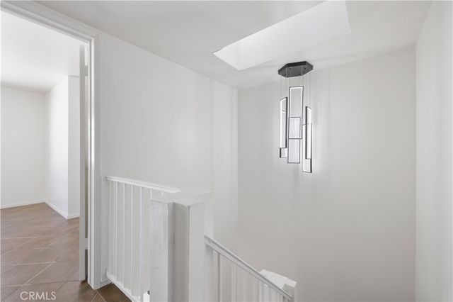 7550 Zombar 11, Van Nuys, CA 91406